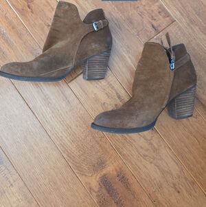 Sam Edelman Tan Suede Ankle Booties